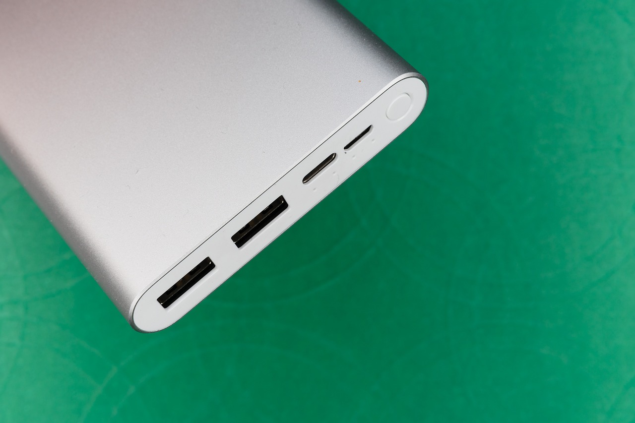 Powerbanks: Mobile Energie für unterwegs